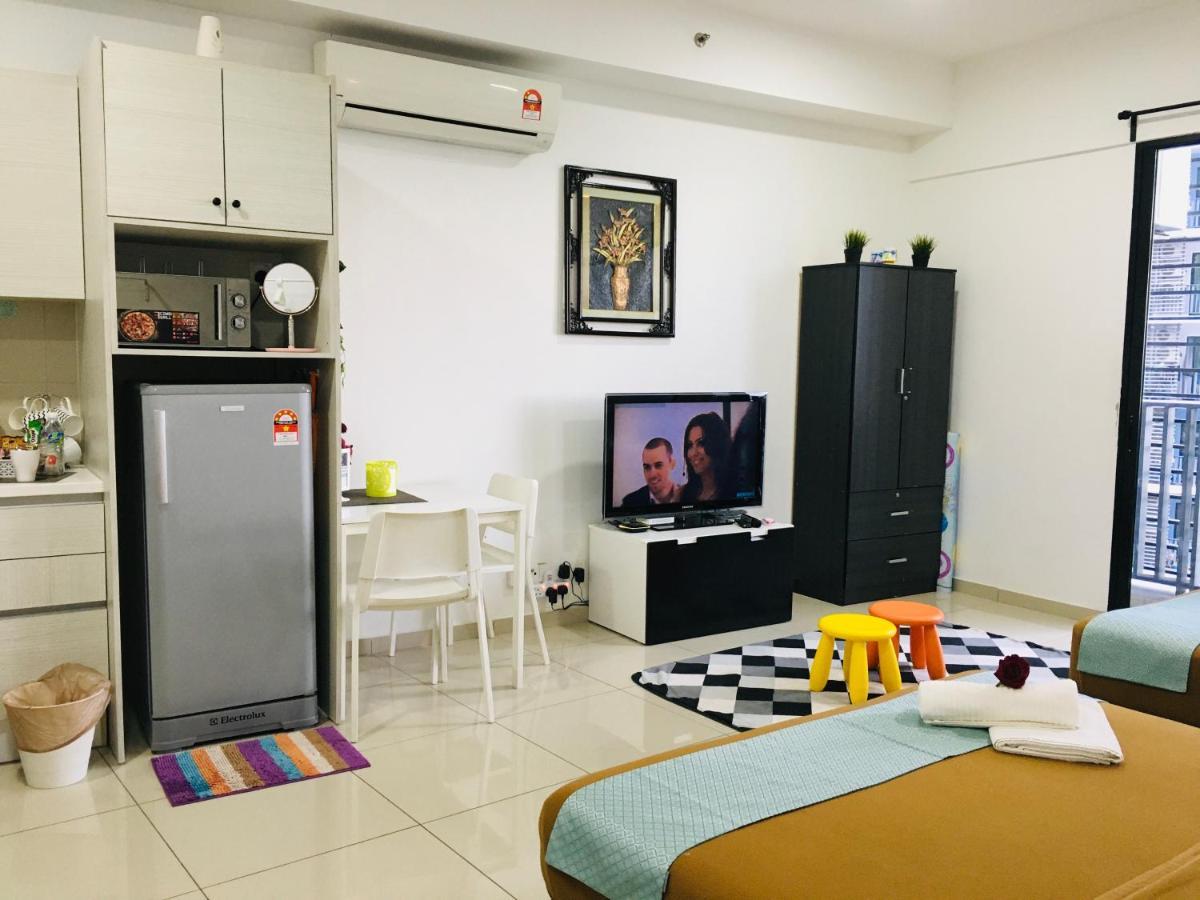 D'Gunduls Homestay Studio By Dgh I-City Shah Alam Kültér fotó