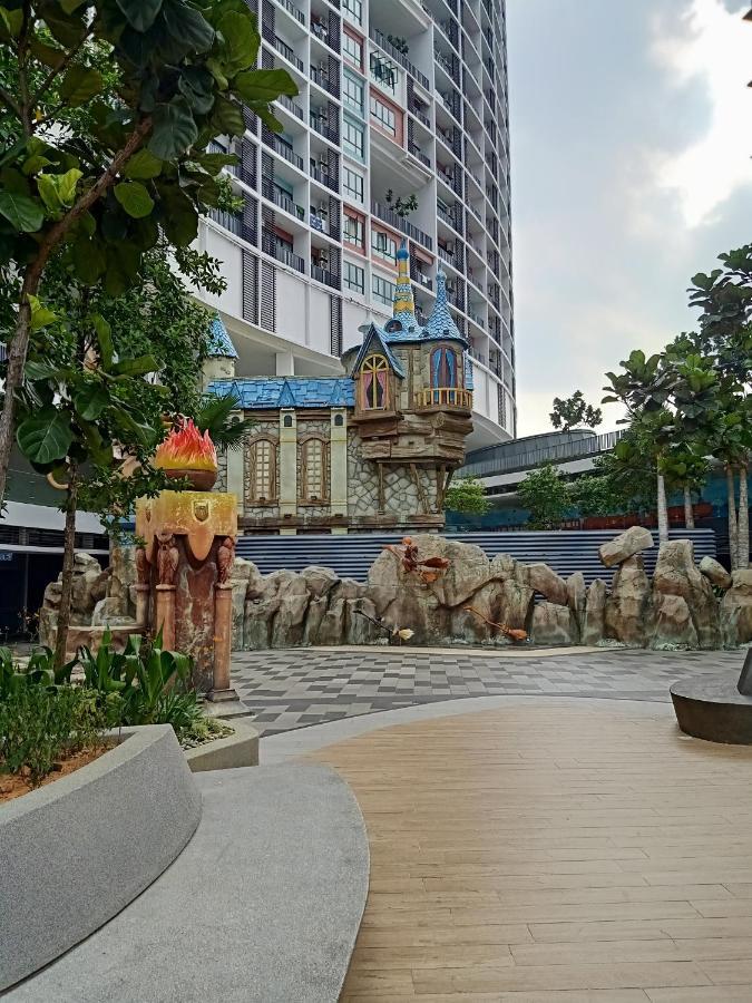 D'Gunduls Homestay Studio By Dgh I-City Shah Alam Kültér fotó